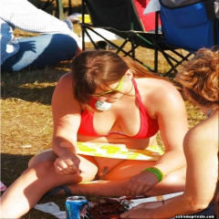 Sneaky upskirt pictures of pussies and asses - N