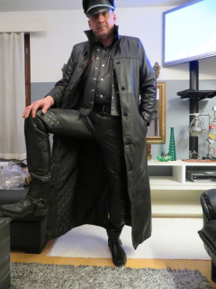 Juha Vantanen,finnish gay - N