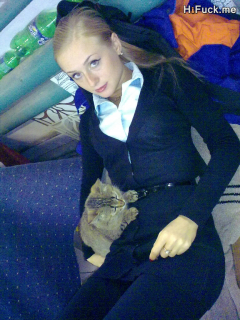 Tiny blonde amateur loves to pose naked - N