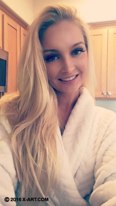 Franziska Facella - N