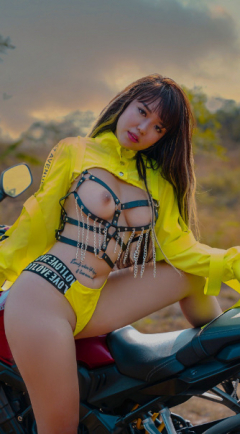 sexy f - N