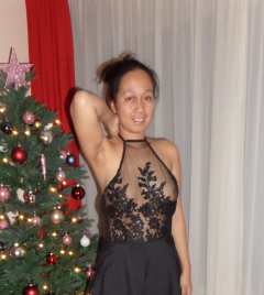 Jasmine loves to tease - N