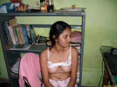 lanka girl - N