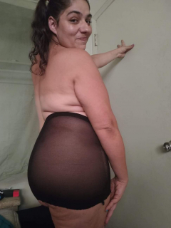 QUeeN THiCKOnE - N