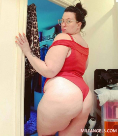 MIF SEXY PHOTOS - N