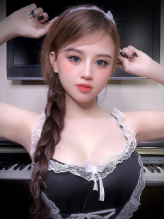 Gai xinh - N