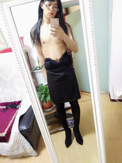 Chinese cross dresser Xiao Zuo takes a selfie - N