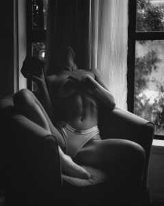 Body eroticism - N