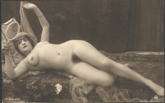 Antique Solo Chicks - N