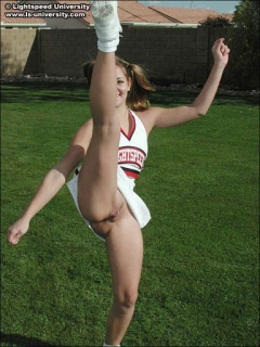 Les Femmes Flexible III - N