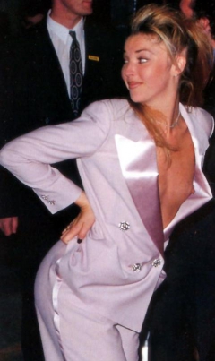 Tits Who Peeked 1 - N