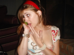 Tits Who Peeked 2 - N