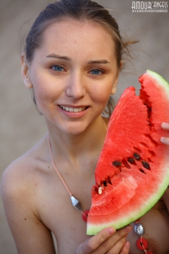 Cute teen babe - N