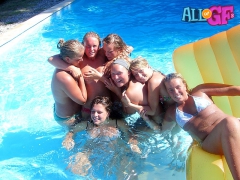 Exgirlfriends raunchy bikini party - N
