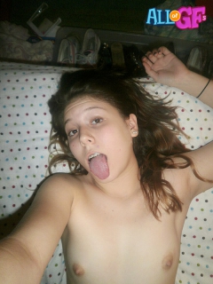 Girlfriend pussy widest spread - N