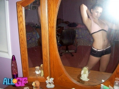Topless girlfriend does tit - N