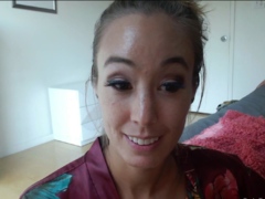 Amateur Hottie Solo Masturbation