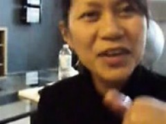 carolee-amateur-asian-sucking-bbc