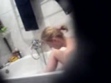 MILF shower hidden camera