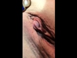 Amateur BBW montre son enorme clitoris