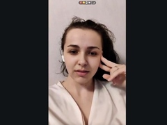 Brunette Solo Webcam Masturbation