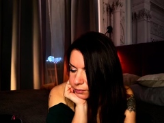 Webcam brunette solo masturbation