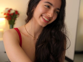 Brunette Solo Webcam Masturbation