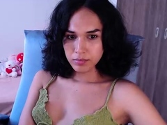 Brunette Solo Webcam Masturbation