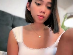 amateur-webcam-asian-girl