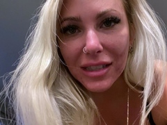 perfect-pussy-close-up-milf-selda