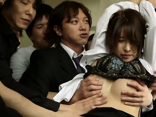 Beautiful Asian Babe Fucked On The Bus