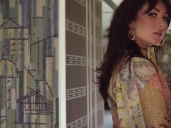 pale-skinned-milf-reveals-her-hairy-cunt